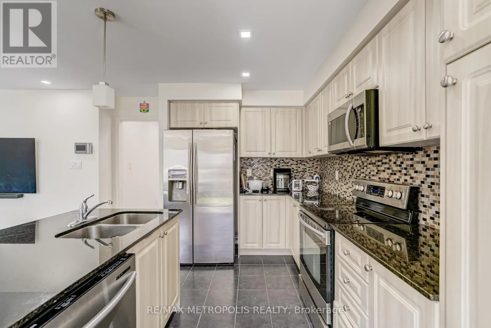 55 FORMOSA AVENUE