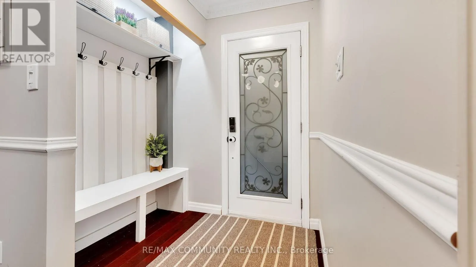 2135 THEODEN COURT