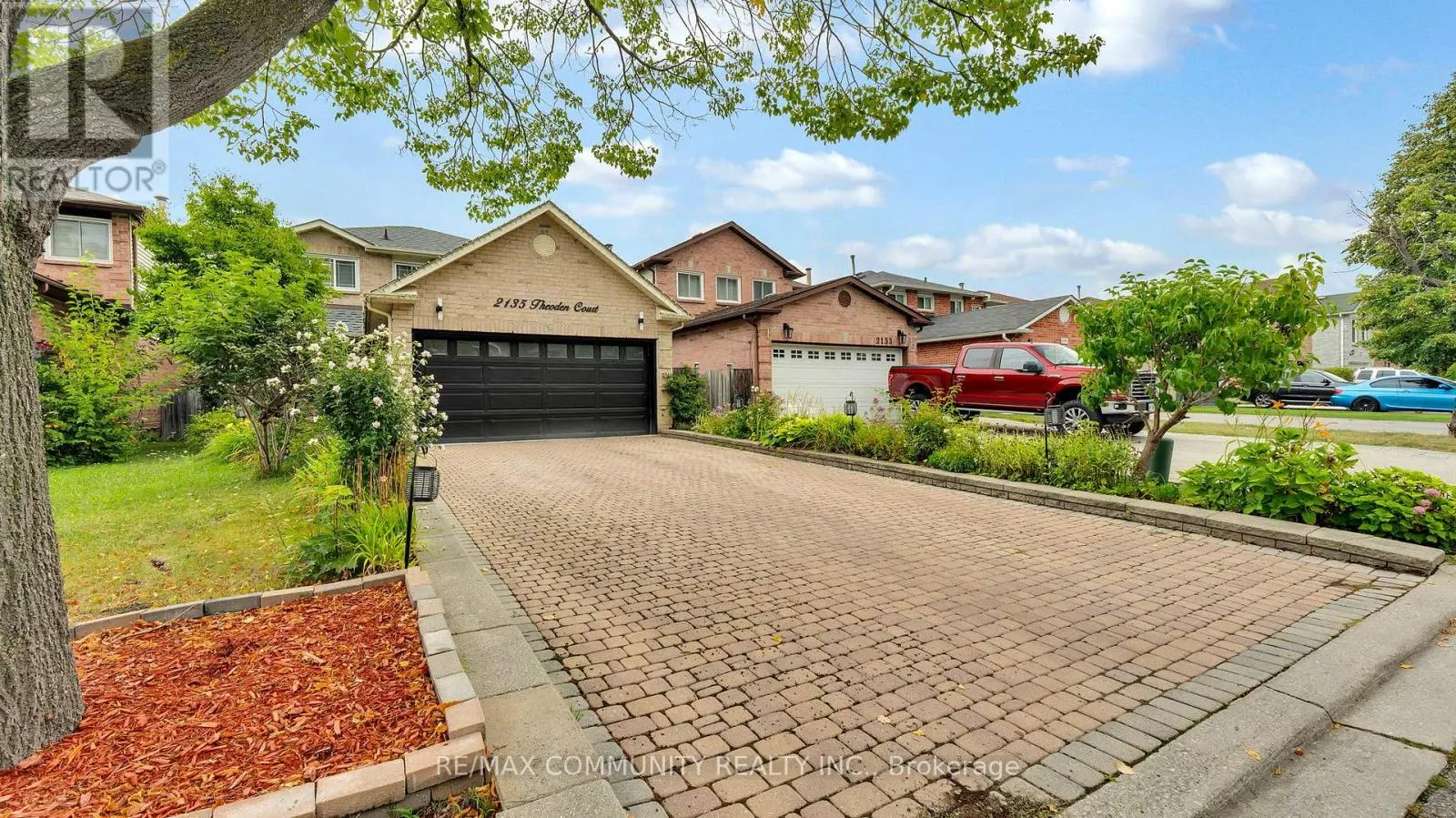2135 THEODEN COURT