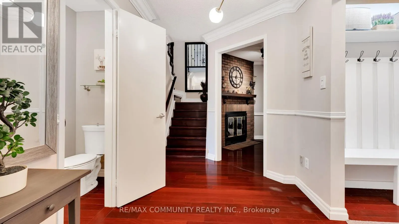 2135 THEODEN COURT