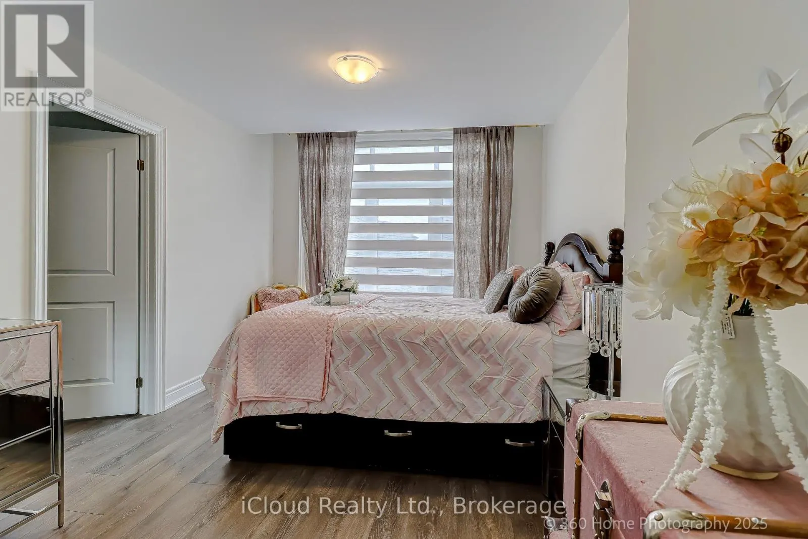 2486 FLORENTINE PLACE