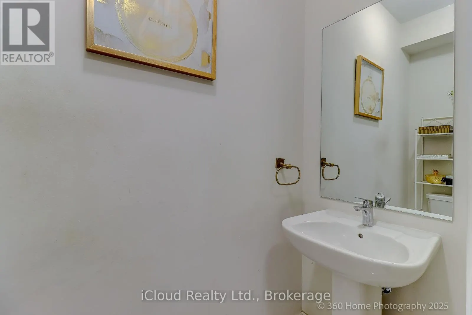 2486 FLORENTINE PLACE