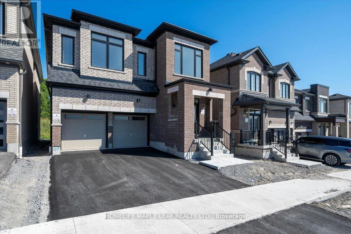 1242 TALISMAN MANOR