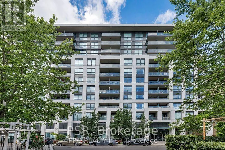 1017 - 8 TRENT AVENUE