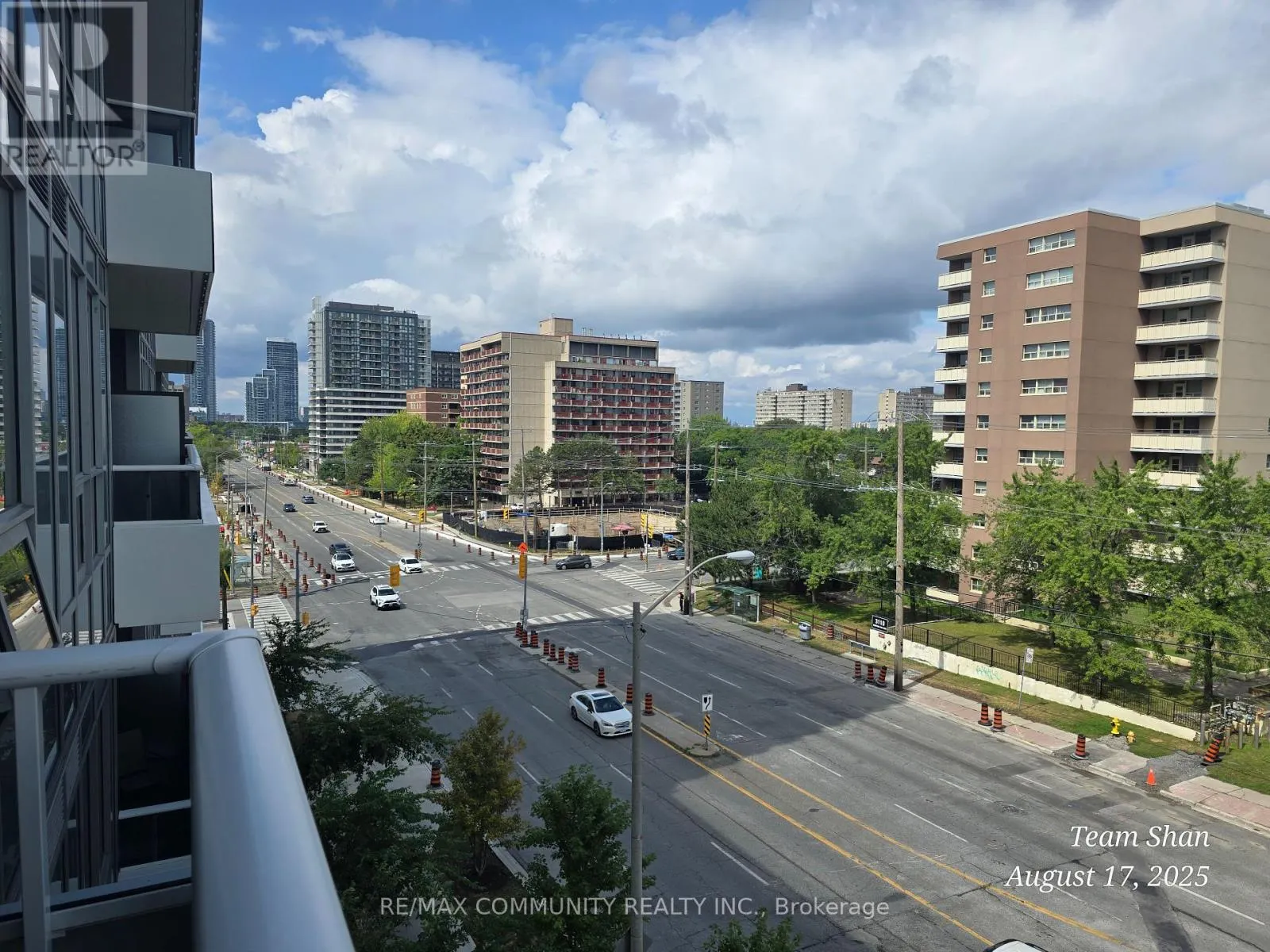 518 - 3121 SHEPPARD AVENUE E