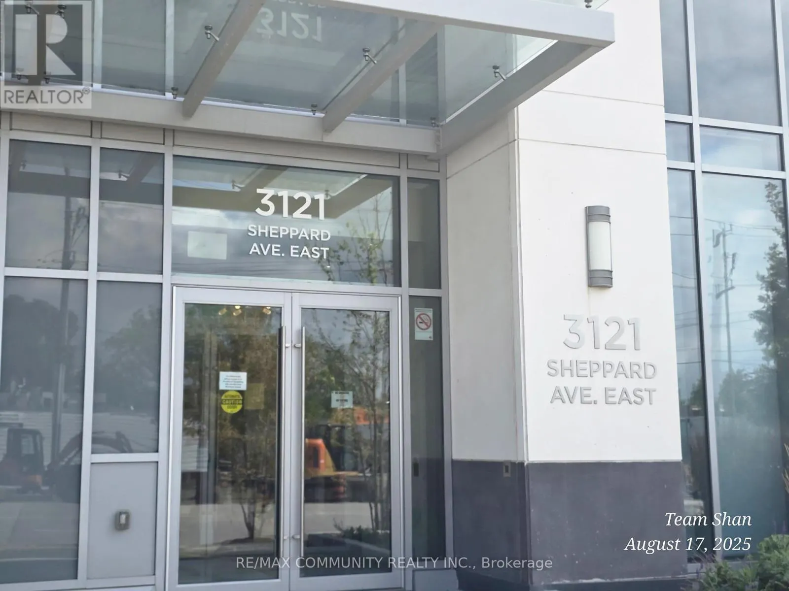 518 - 3121 SHEPPARD AVENUE E