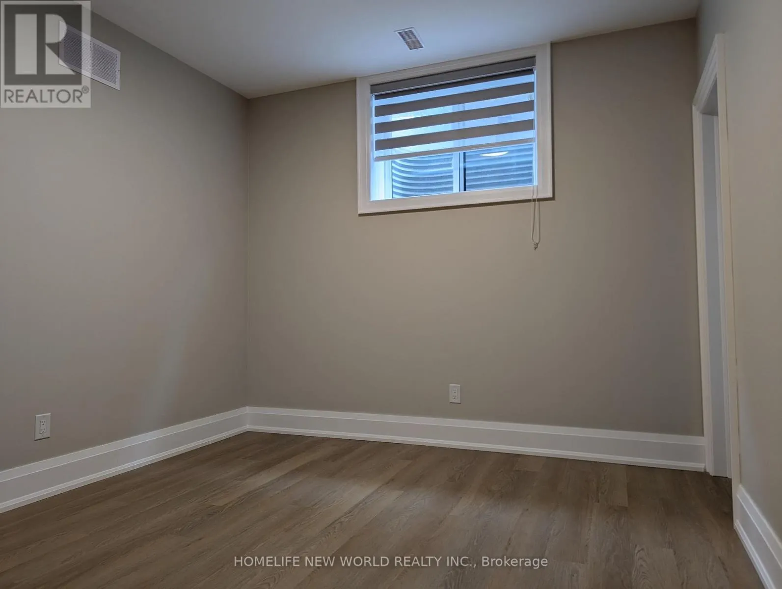 BASEMENT - 32 CANHAM CRESCENT