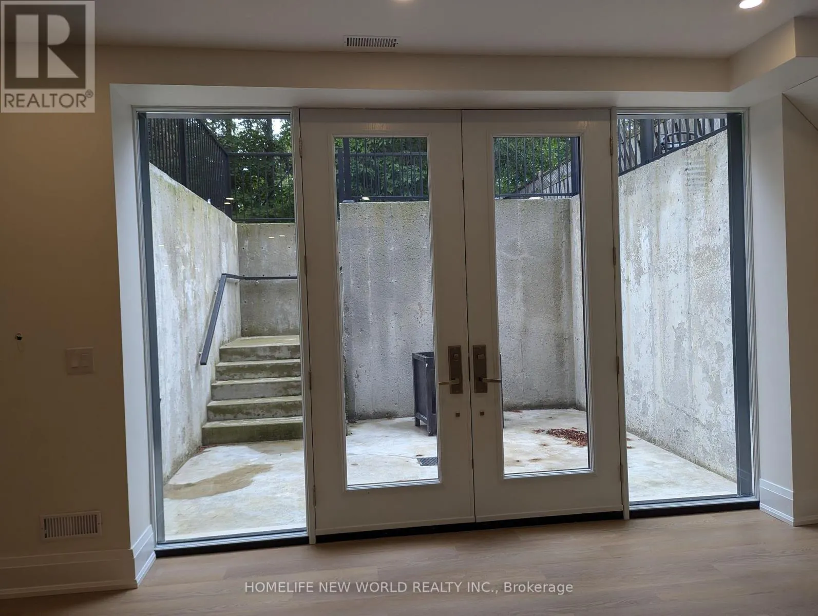 BASEMENT - 32 CANHAM CRESCENT