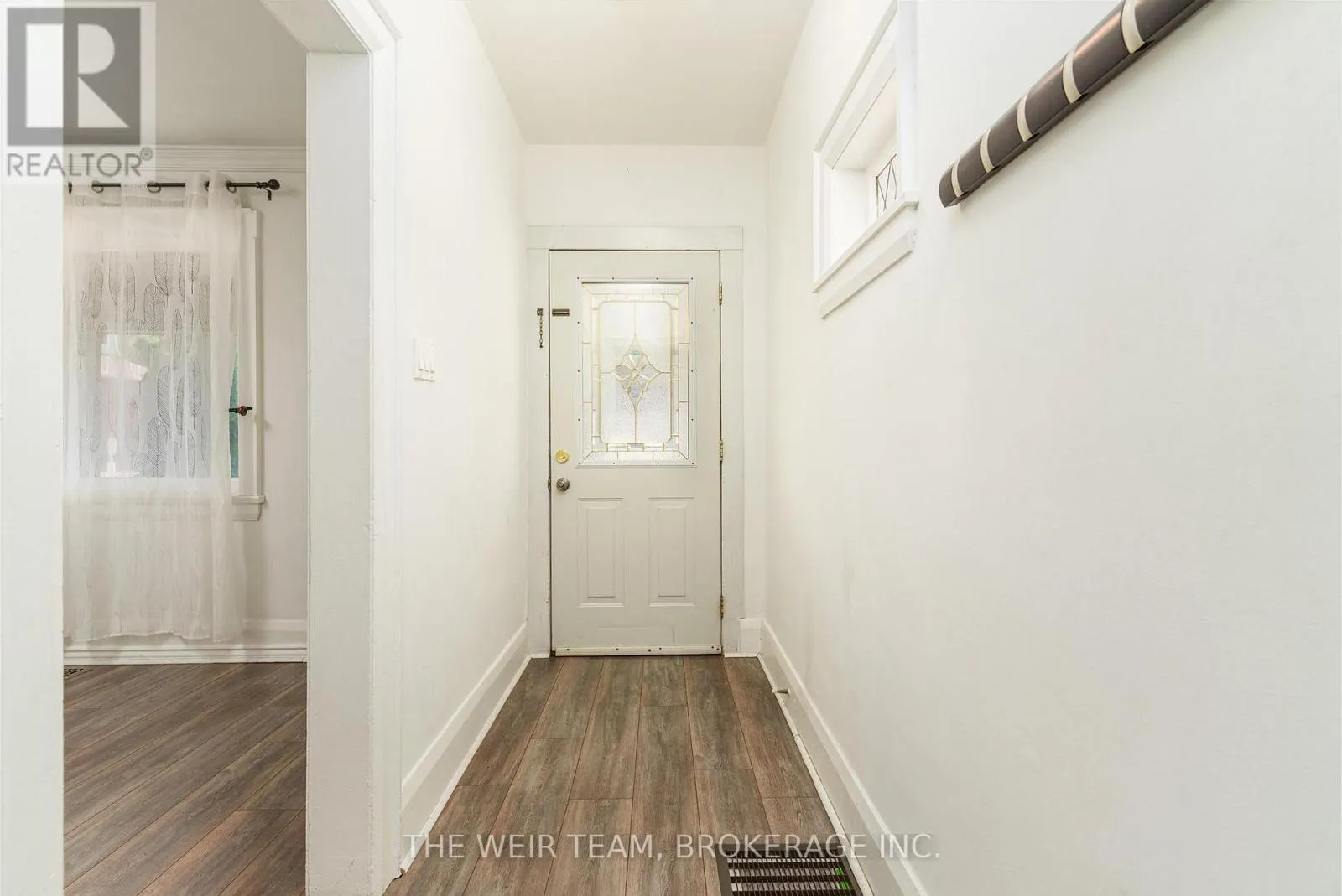 1155 WOODBINE AVENUE