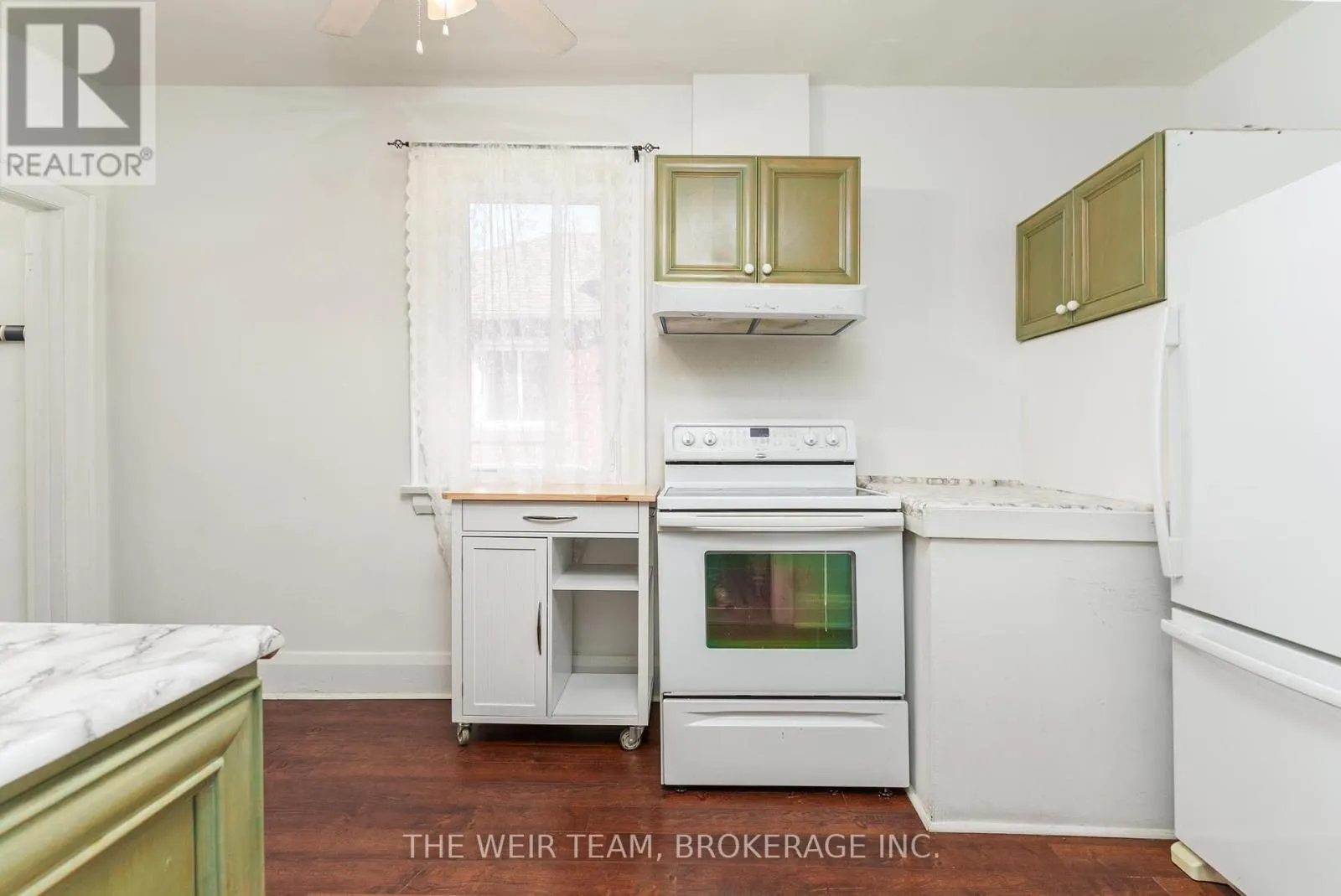1155 WOODBINE AVENUE