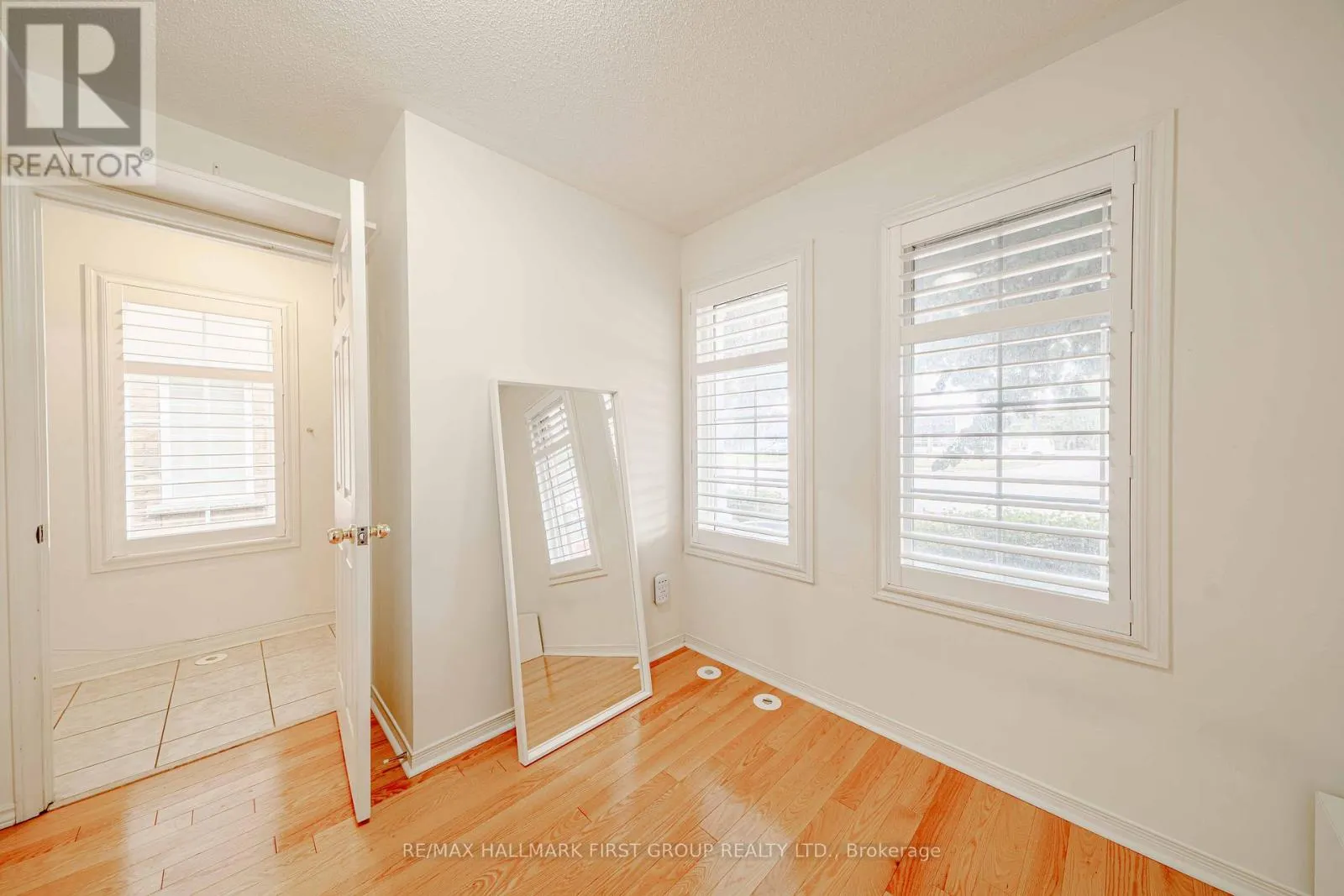 1 - 2790 EGLINTON AVENUE E