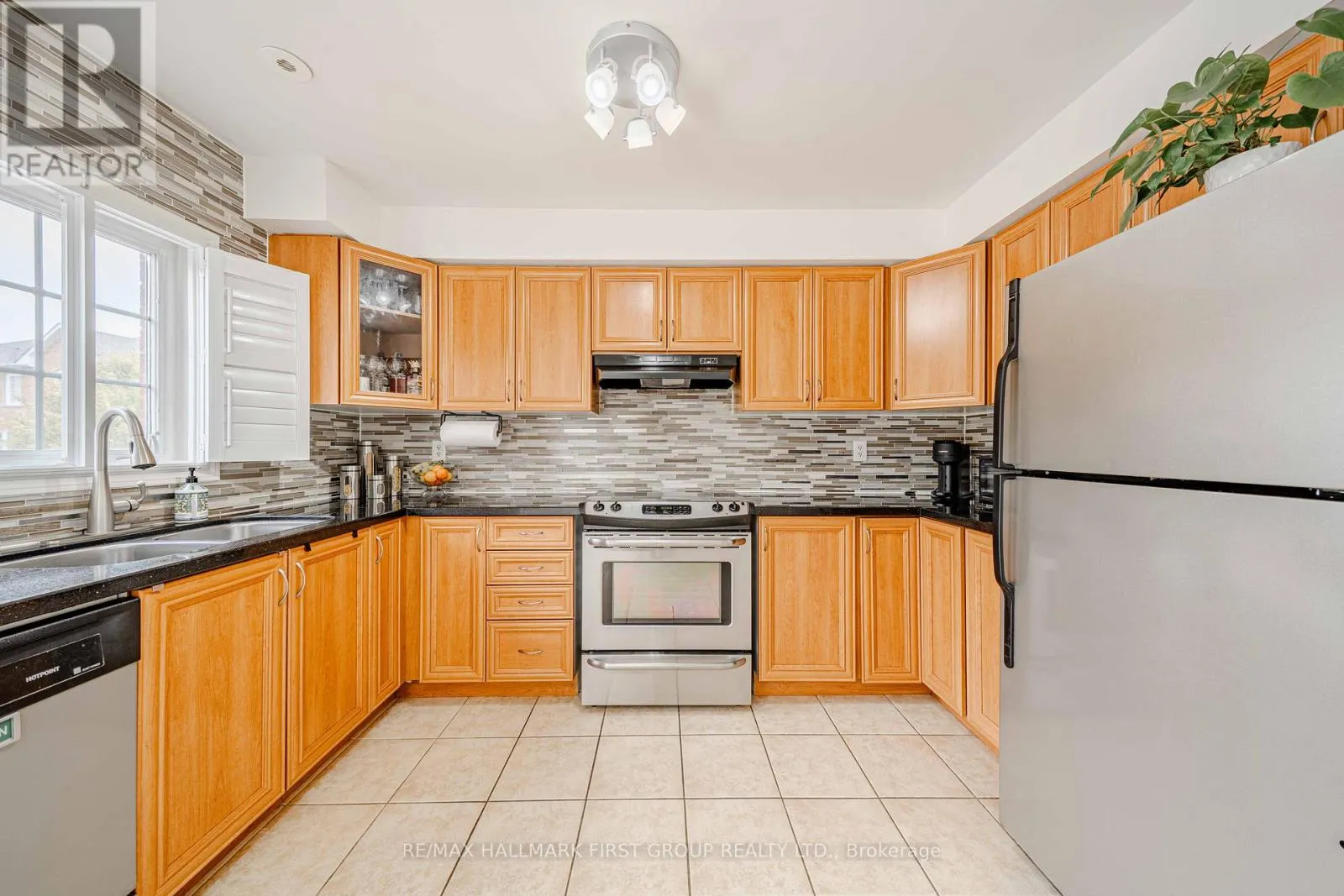 1 - 2790 EGLINTON AVENUE E