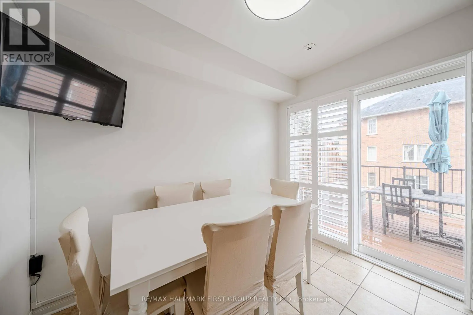 1 - 2790 EGLINTON AVENUE E