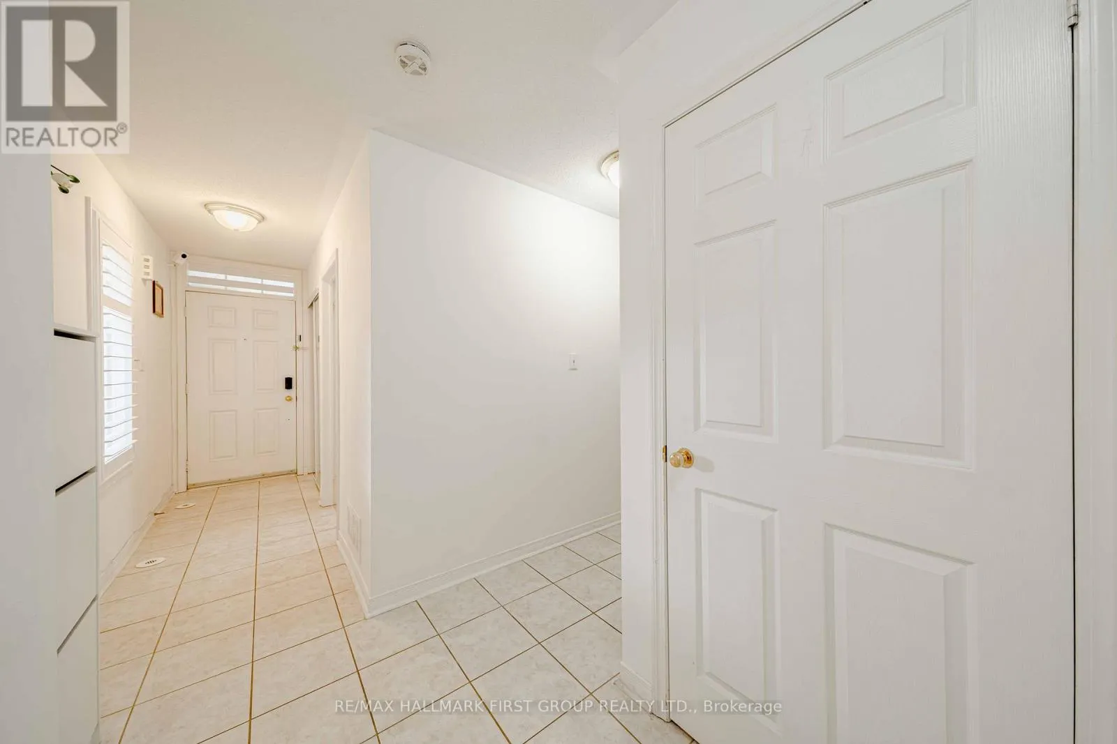 1 - 2790 EGLINTON AVENUE E