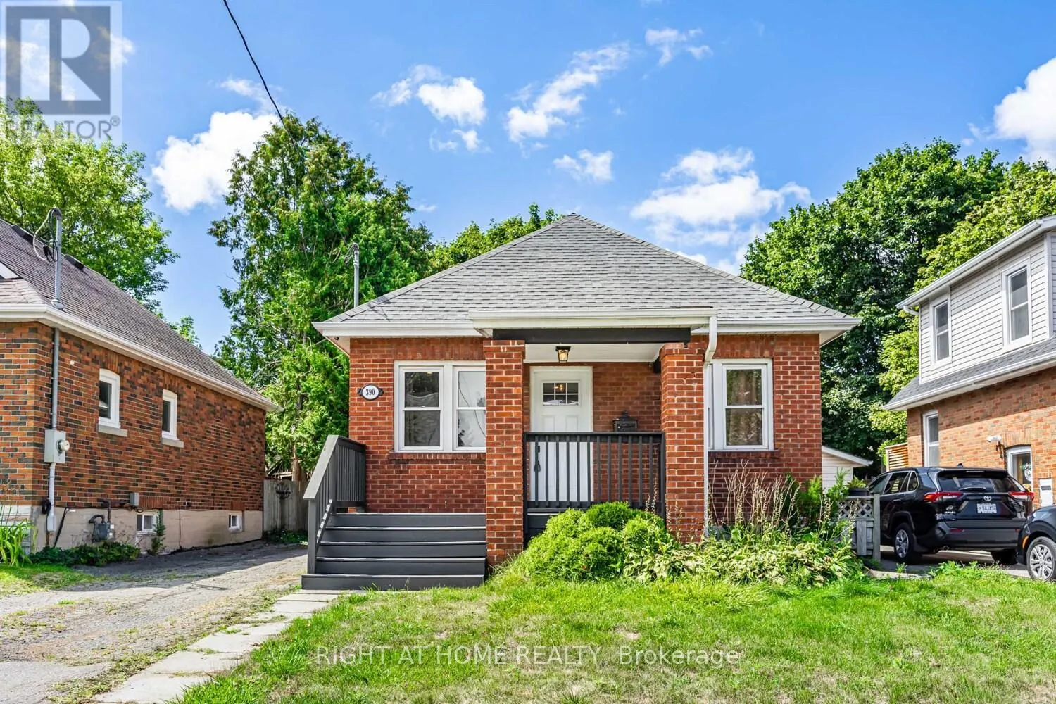 390 JARVIS STREET