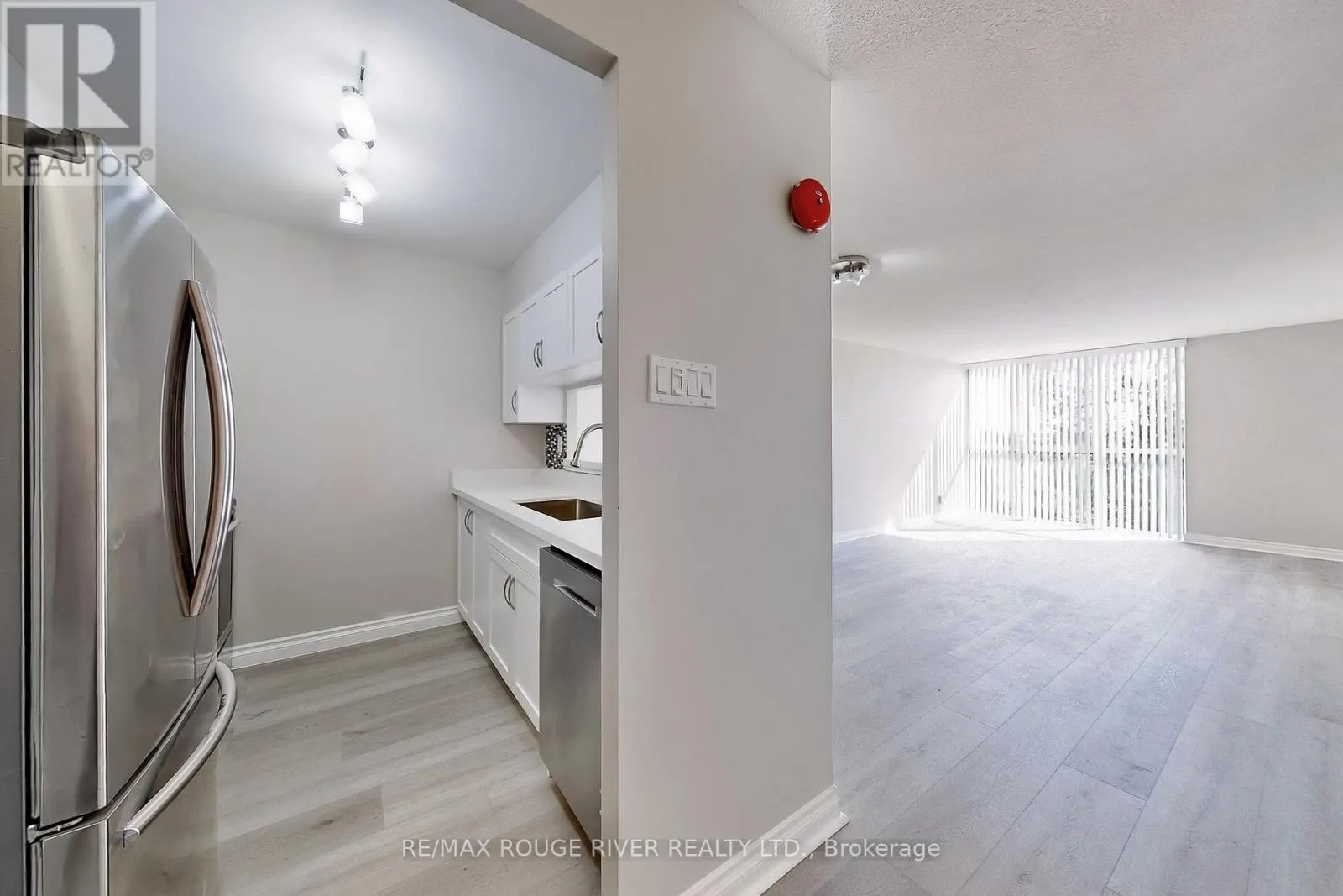 415 - 1665 PICKERING PARKWAY