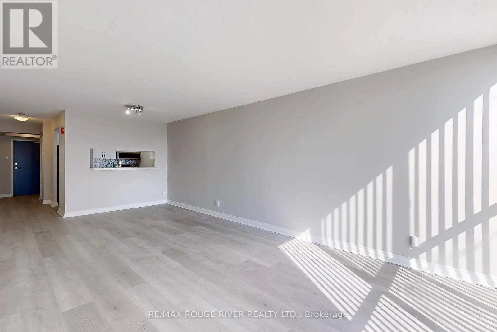 415 - 1665 PICKERING PARKWAY