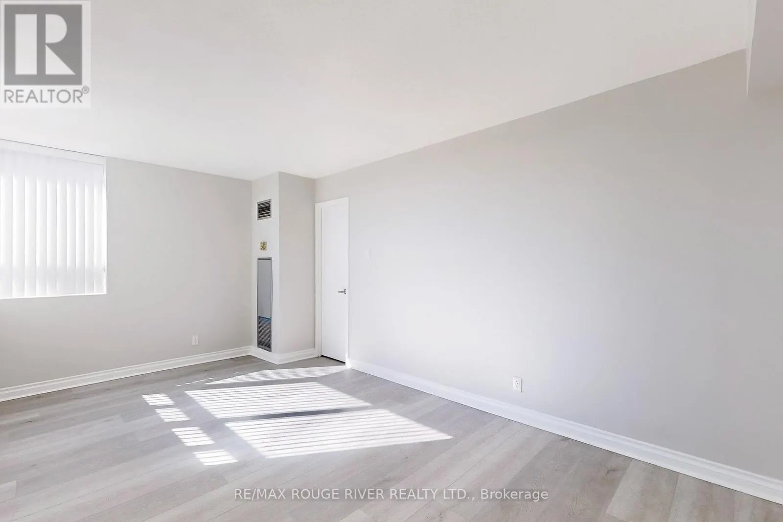 415 - 1665 PICKERING PARKWAY