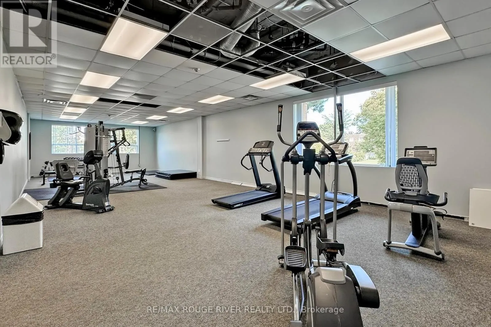 415 - 1665 PICKERING PARKWAY