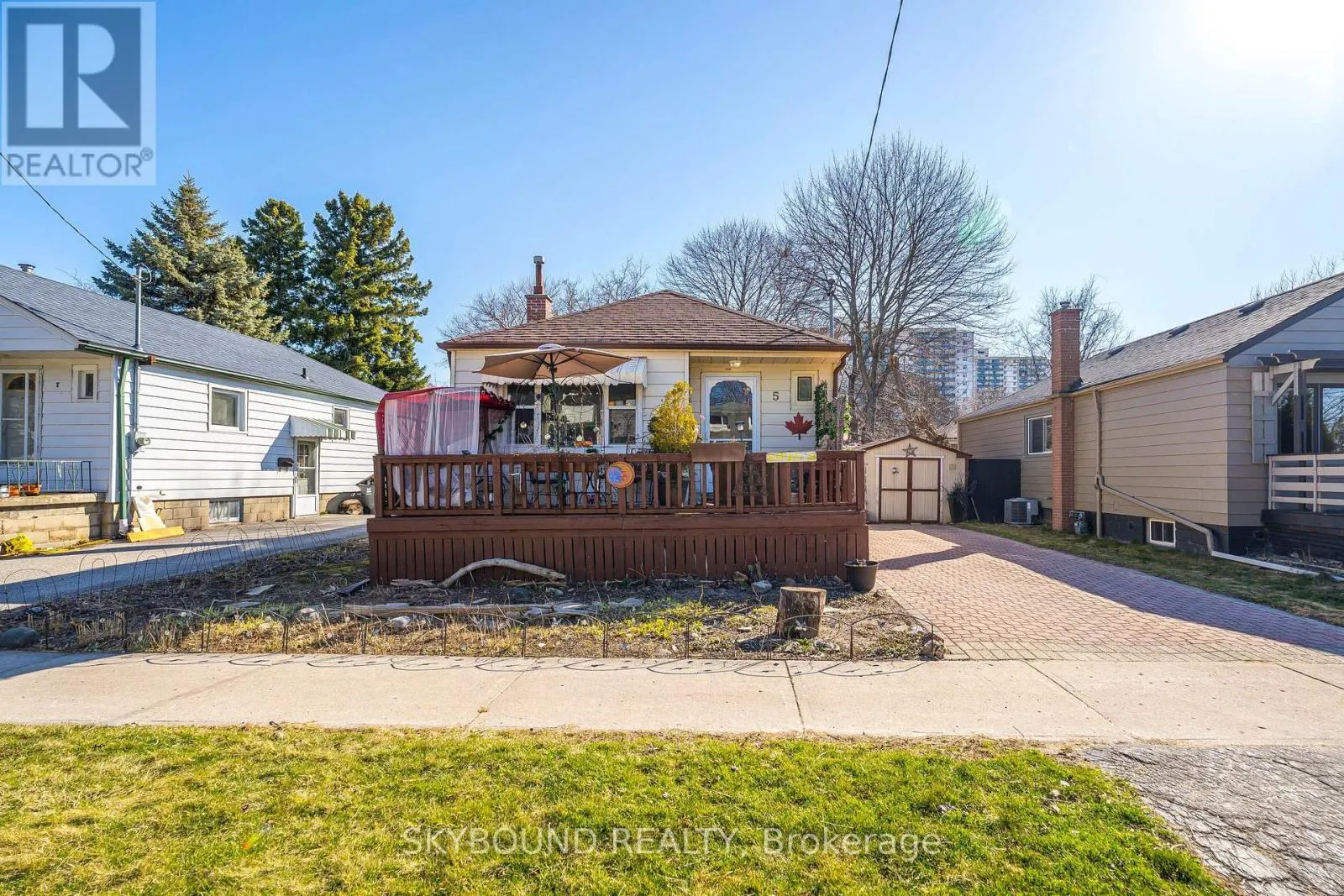 5 WESTBOURNE AVENUE