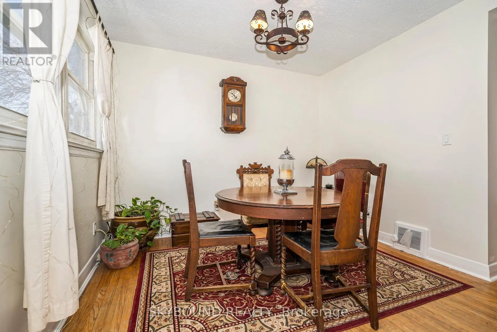 5 WESTBOURNE AVENUE