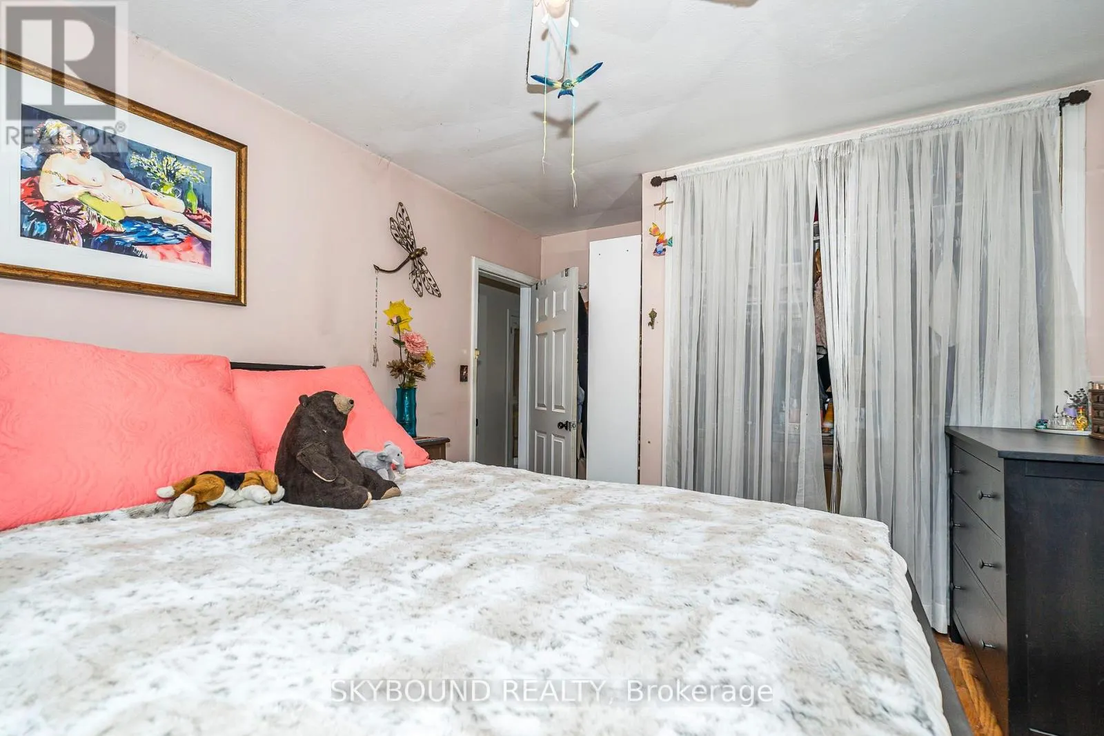 5 WESTBOURNE AVENUE