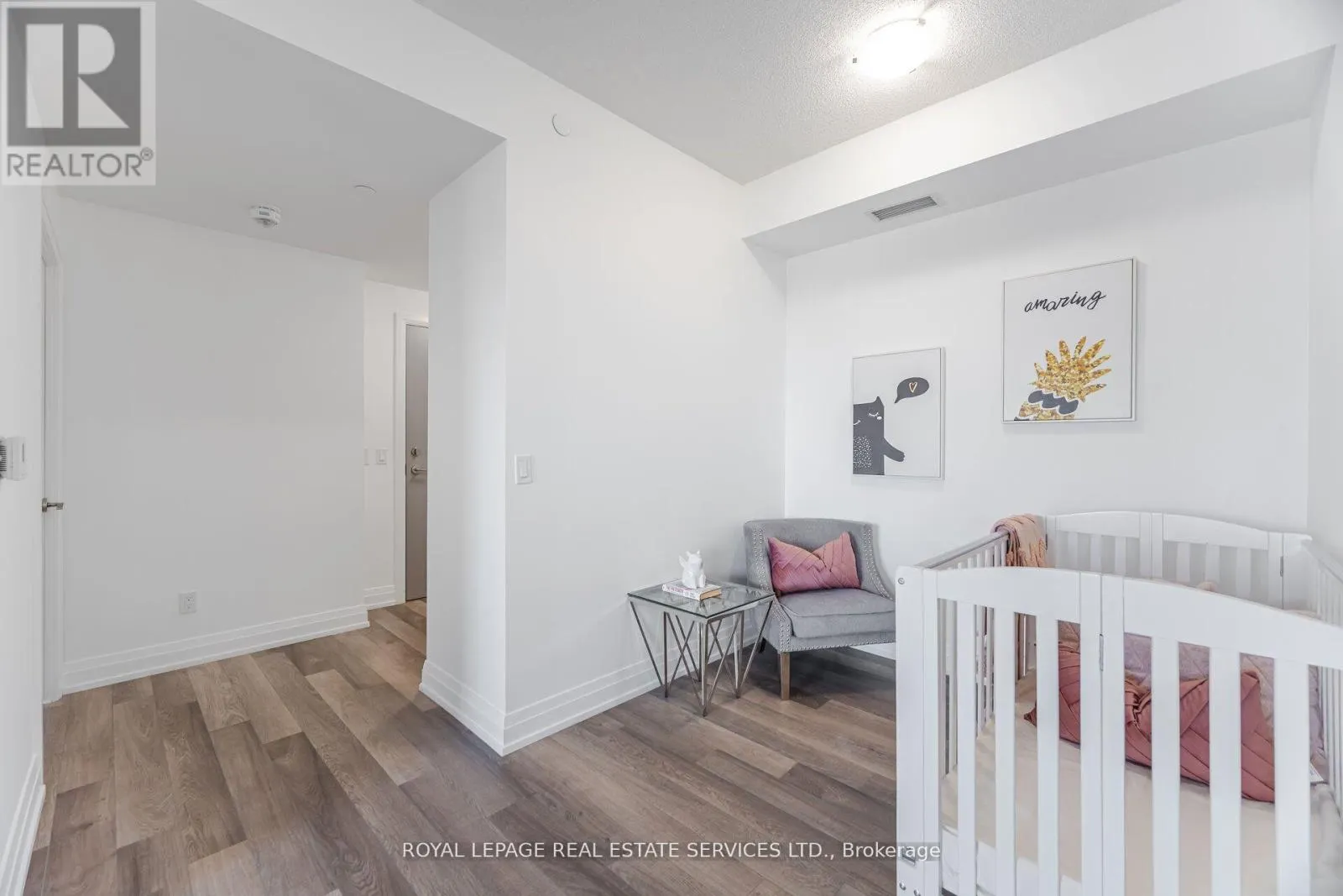 2005 - 3121 SHEPPARD AVENUE E
