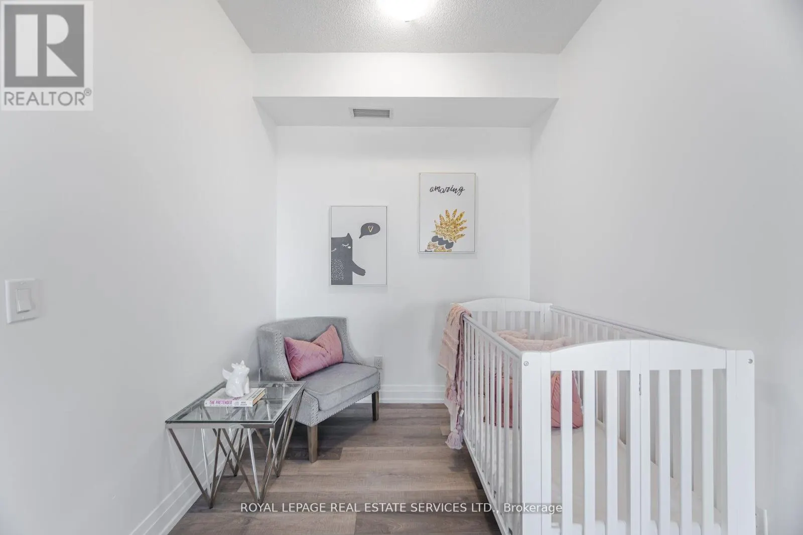 2005 - 3121 SHEPPARD AVENUE E