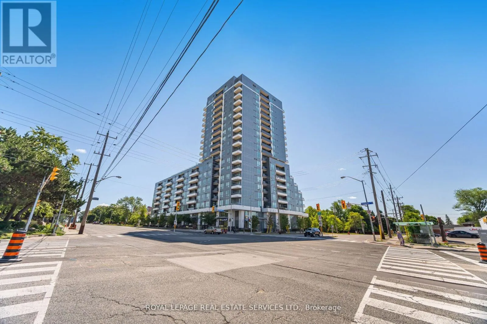 2005 - 3121 SHEPPARD AVENUE E