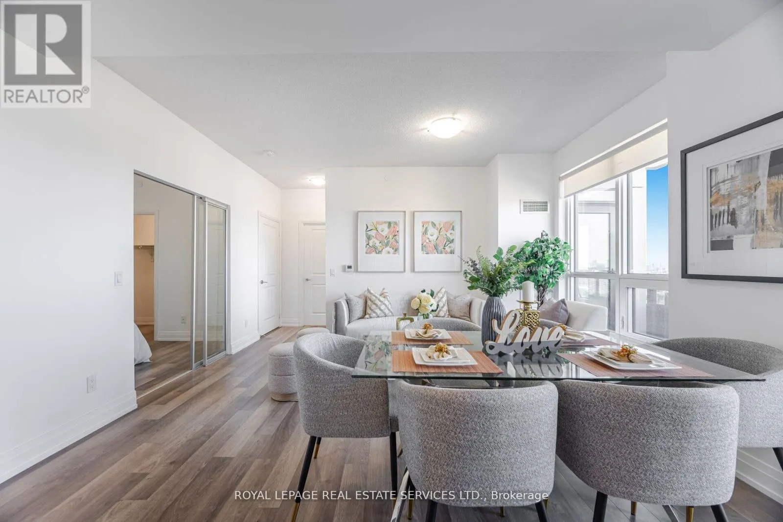 2005 - 3121 SHEPPARD AVENUE E