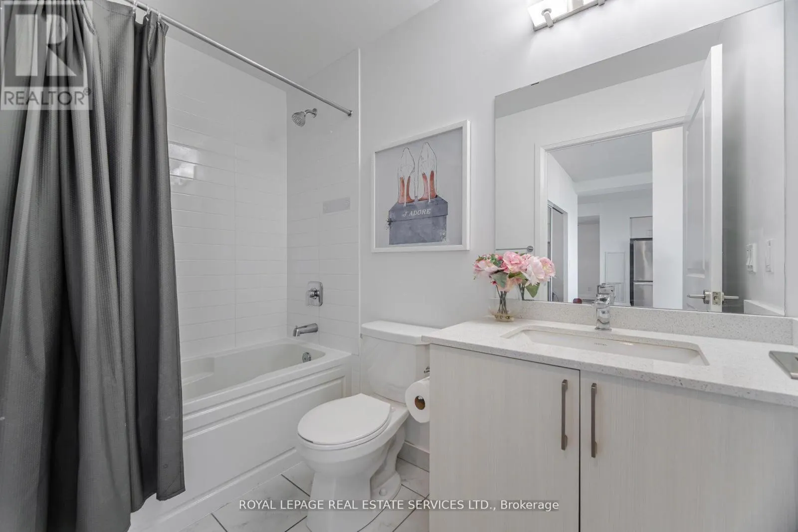 2005 - 3121 SHEPPARD AVENUE E