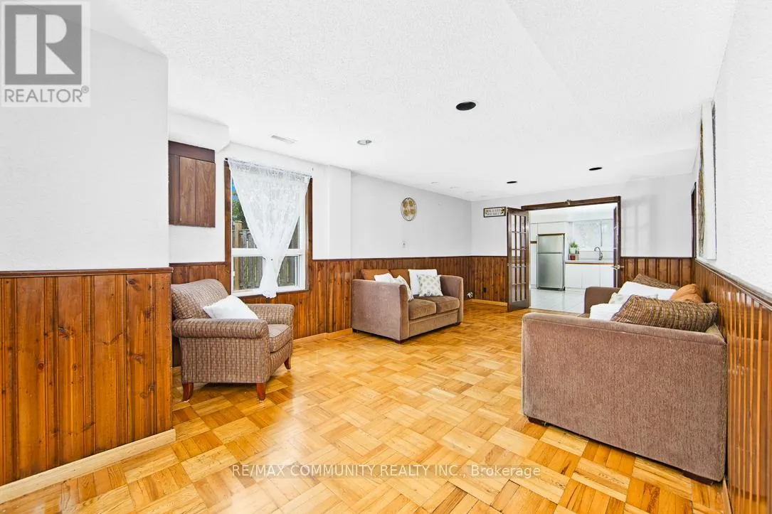 17 TINETA CRESCENT