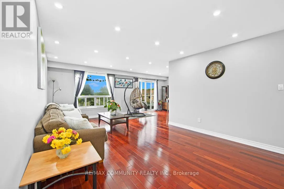 17 TINETA CRESCENT