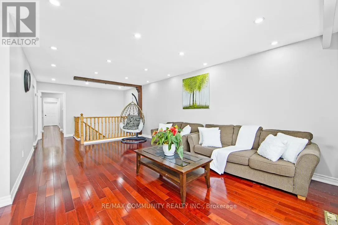 17 TINETA CRESCENT