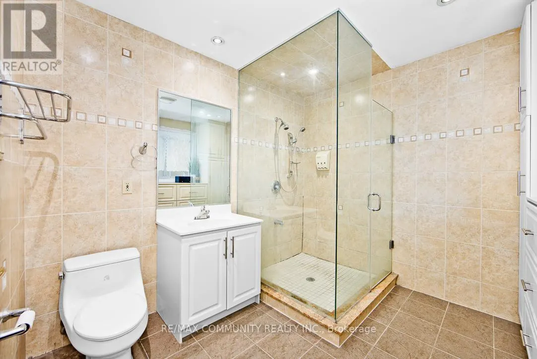 17 TINETA CRESCENT