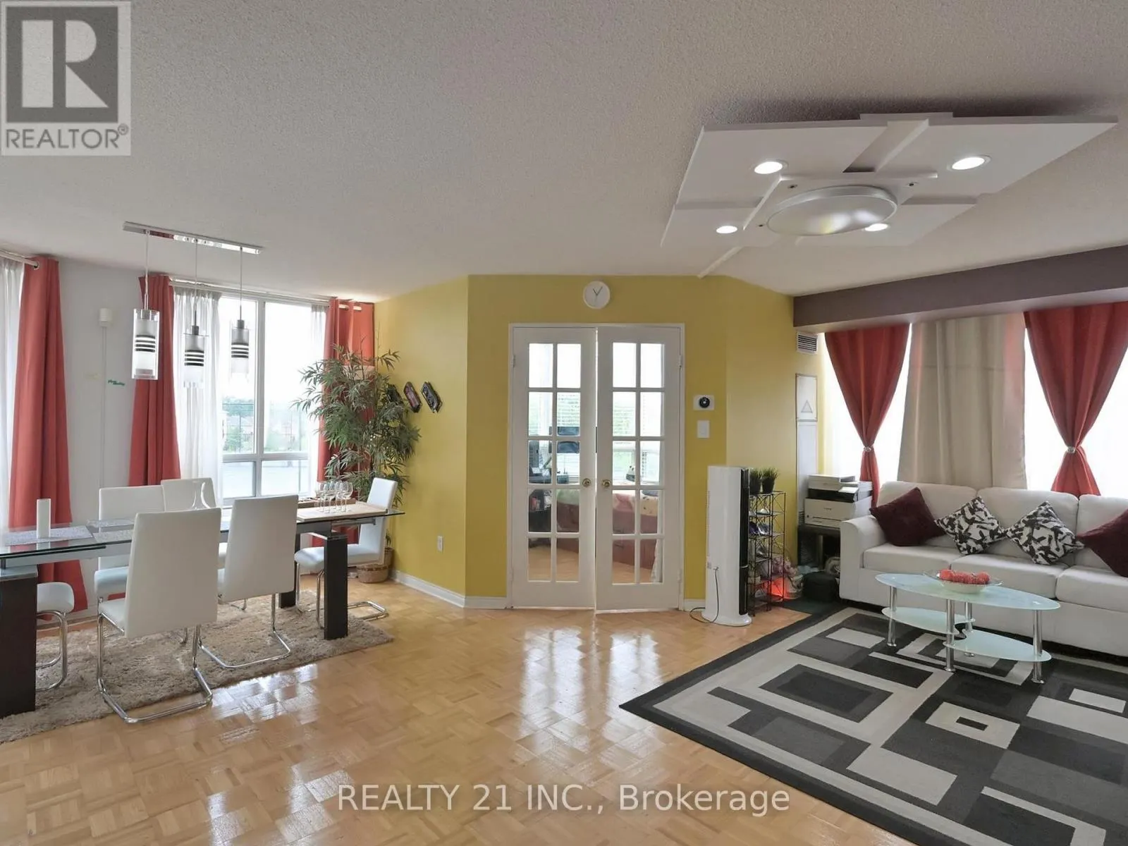 488 - 1 GREYSTONE WALK DR DRIVE