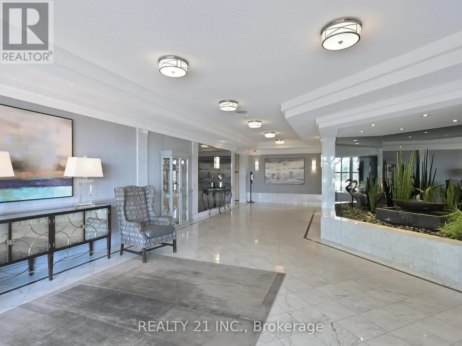 488 - 1 GREYSTONE WALK DR DRIVE