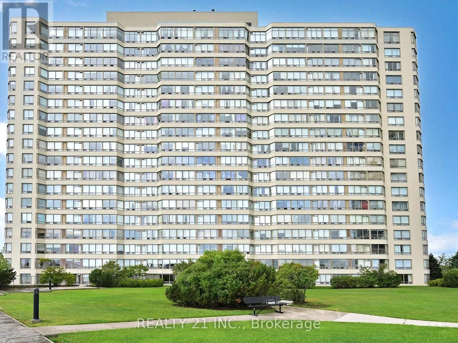 488 - 1 GREYSTONE WALK DR DRIVE