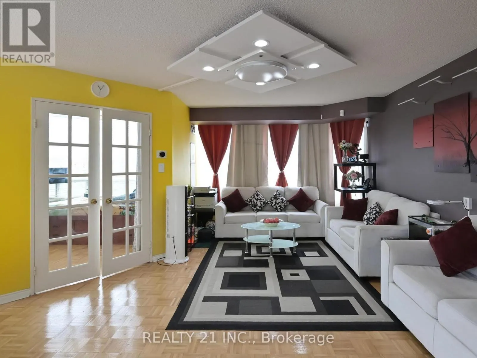 488 - 1 GREYSTONE WALK DR DRIVE