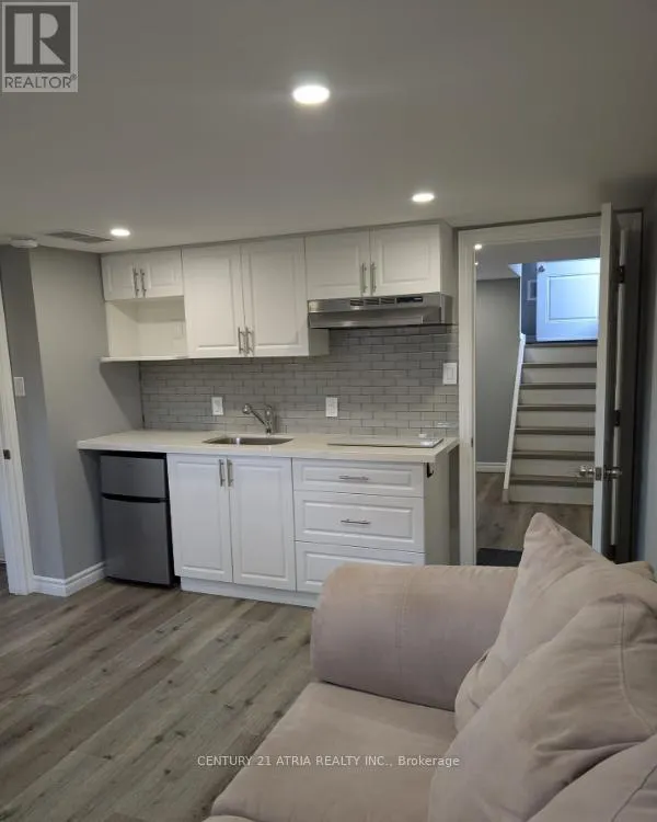 BSMT #1 - 1118 WARDEN AVENUE