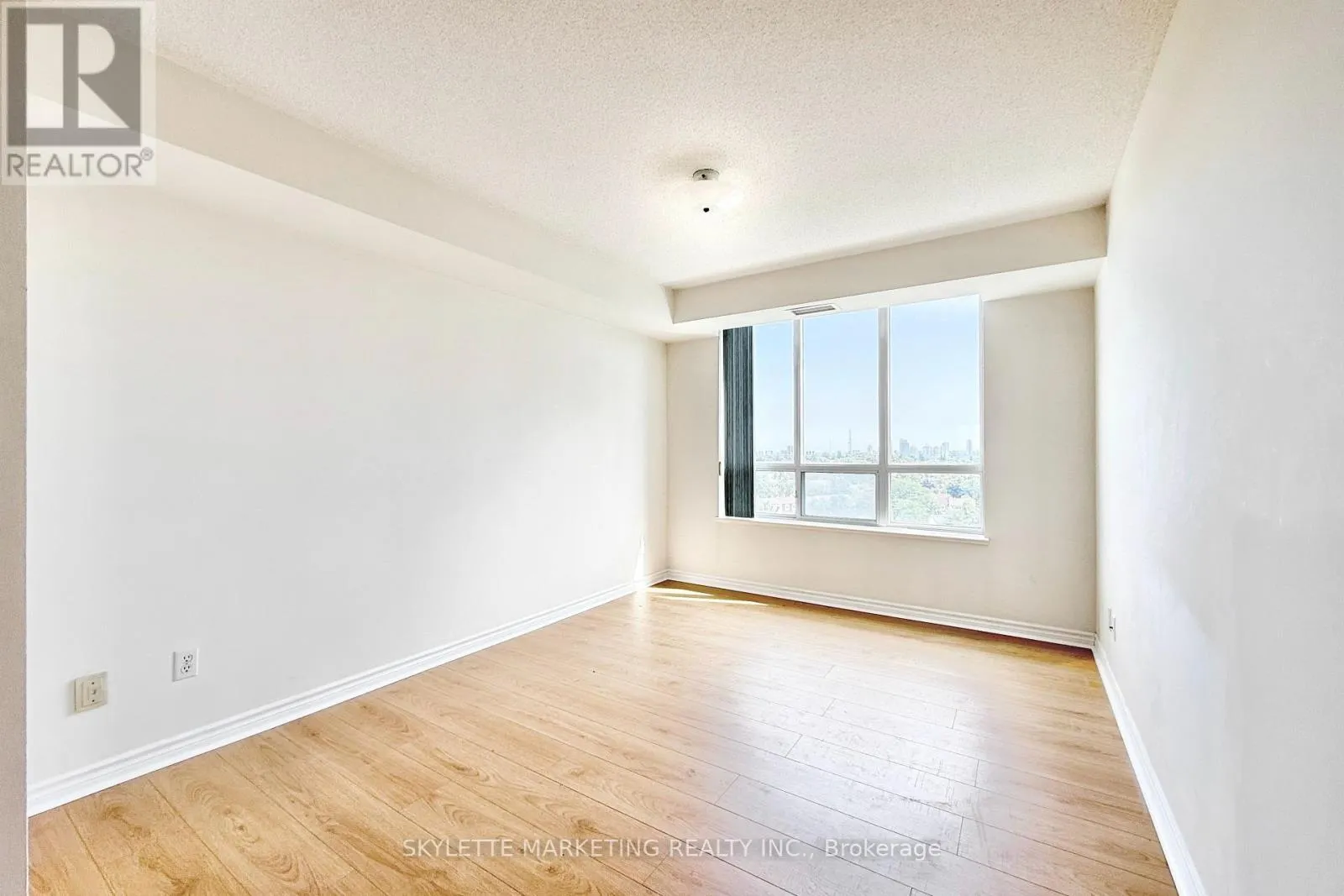 1109 - 5039 FINCH AVENUE E