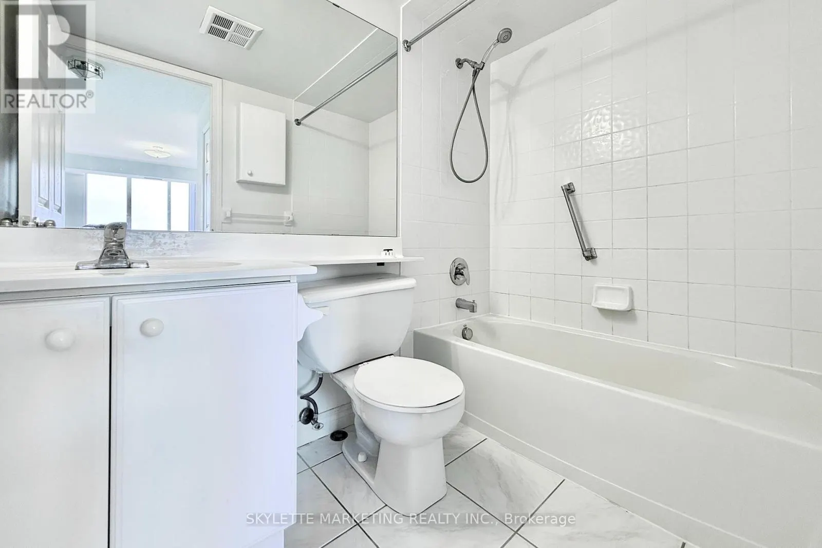 1109 - 5039 FINCH AVENUE E