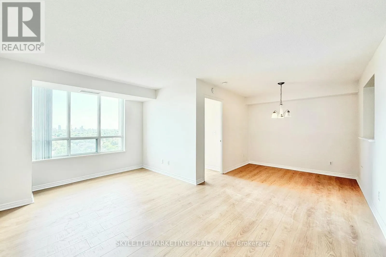 1109 - 5039 FINCH AVENUE E