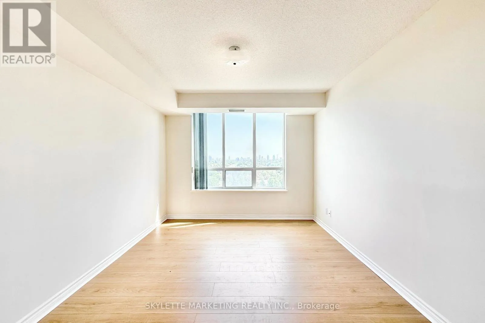 1109 - 5039 FINCH AVENUE E