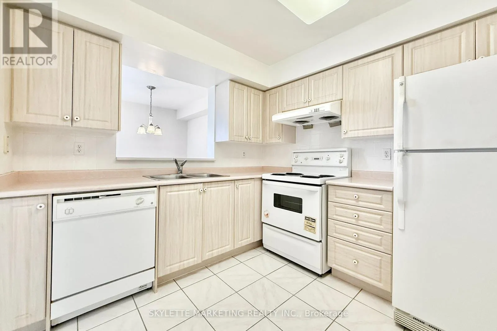 1109 - 5039 FINCH AVENUE E