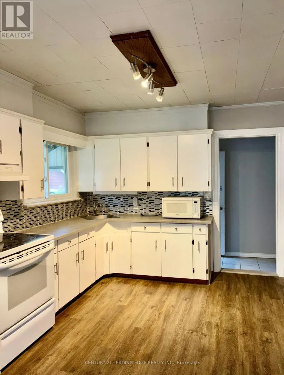 MAIN - 128 SUMMER STREET