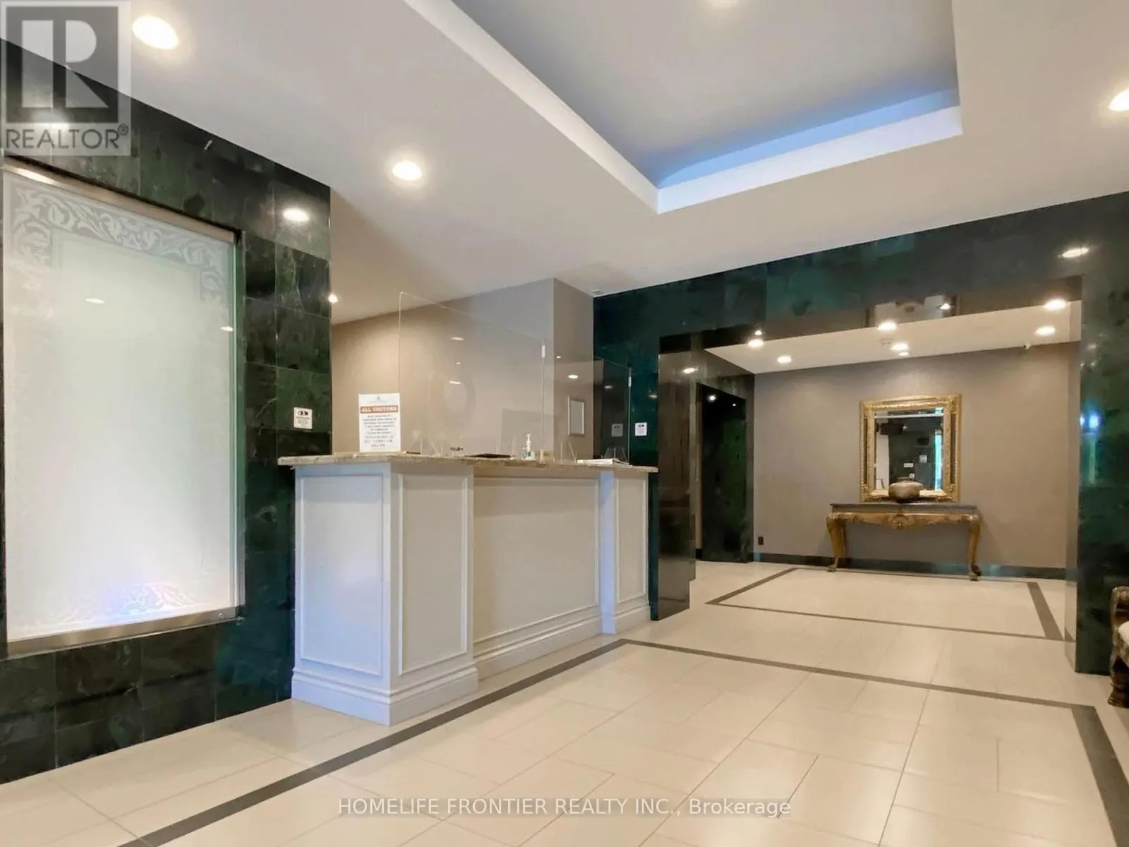 215 - 175 BAMBURGH CIRCLE