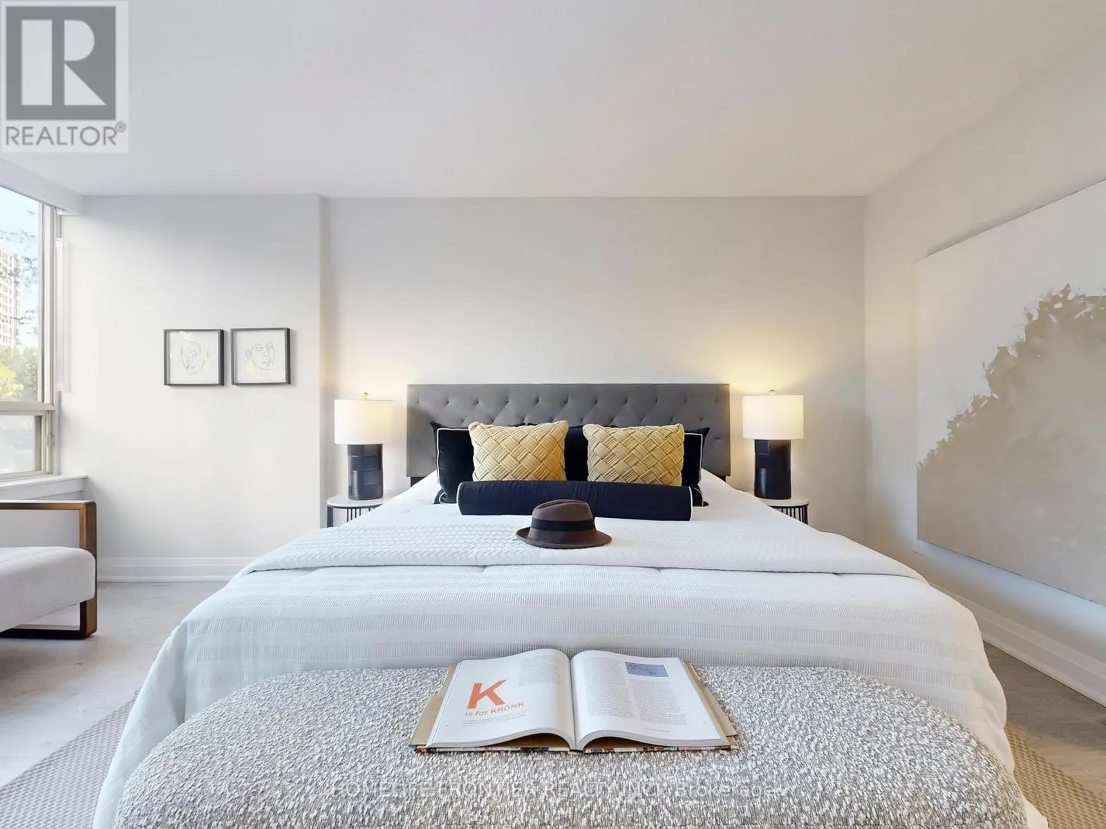 215 - 175 BAMBURGH CIRCLE