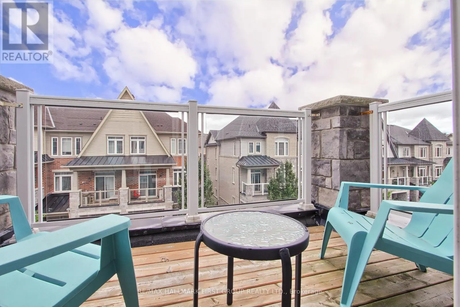 2522 BOSTON GLEN