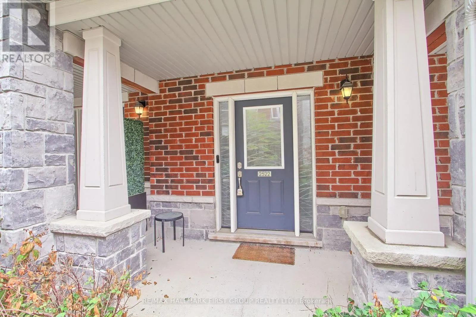 2522 BOSTON GLEN
